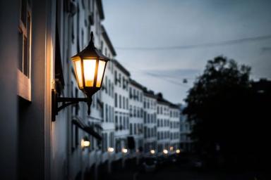 уличный фонарь