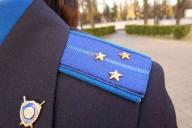 В Барановичах парень после ссоры с девушкой отыгрался на автомобилях соседей