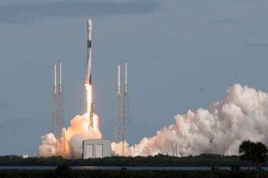 SpaceX успешно отправила в космос 60 спутников Starlink