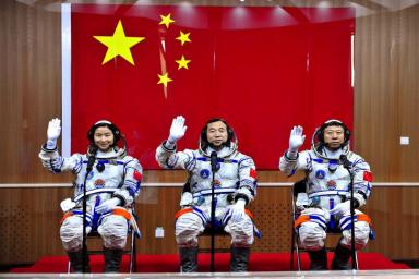 Стало известно о планах Китая отправить людей на Марс