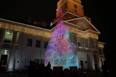 За глинтвейном и подарками: как в Минске будут работать ярмарки в новогоднюю ночь