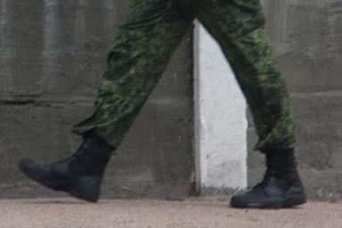 Российский солдат умер на второй день службы после отказа мыть туалеты