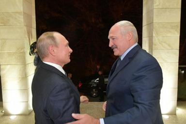 «Был напряженный день». О чем договорились Лукашенко и Путин в Сочи