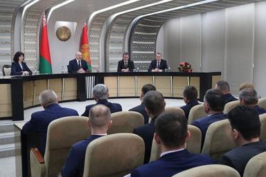 Лукашенко: земли сельхозназначения — это святое
