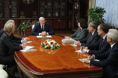 Лукашенко назначил четырех сенаторов. Одна из них – Кочанова