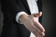 Мужчина умер во время собеседования, отвечая на вопросы