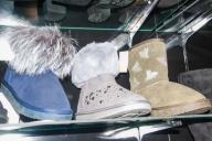 Мужчина провалился с 10-го этажа в вентиляцию – его спасли валенки