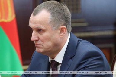 Экс-губернатор Минской области Анатолий Исаченко избран вице-спикером Совета Республики