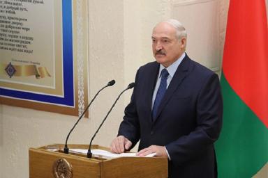 Жилье, зарплаты, природа: Лукашенко обсудил с медиками важнейшие вопросы страны