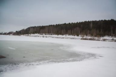 На Днепре в Могилевском районе под лед провалились рыбаки. Выжили не все