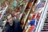 Милиция Могилёва обещает вознаграждение тем, кто узнает мужчину на видео