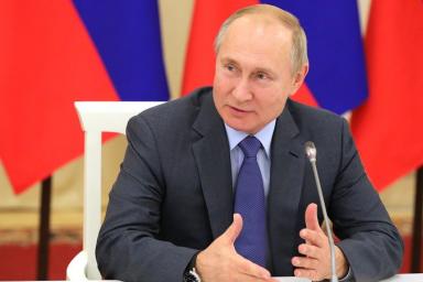 Путин надеется, что Беларусь и Россия получат заметные преимущества от интеграции