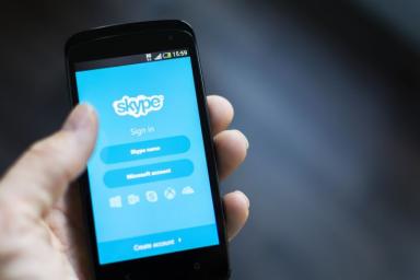 Skype научился звонить пользователям, у которых нет ни аккаунта, ни установленного приложения