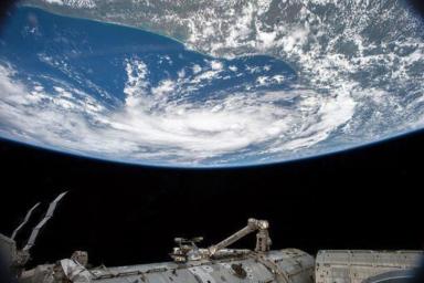 Специалисты ЕКА планируют космическую уборку на земной орбите