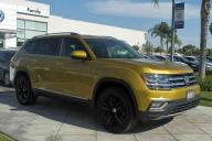 автомобиль Volkswagen