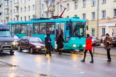 В Минске нельзя будет оплатить проезд в наземном транспорте бесконтактной картой 