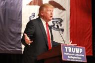 Трамп перенес саммит G7, на который хочет пригласить Россию