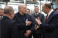 Лукашенко о смене правительства: Не стоит ждать революцию