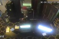 Житель Минска обокрал девушку во время поцелуя