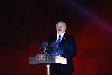 Лукашенко рассказал, что в Беларуси – на вес золота