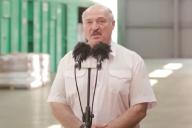 Мы никогда бы не встали с колен. Лукашенко о выбранном пути борьбы с COVID-19