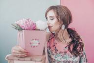 5 вещей, которые носит женщина, если ее любят по-настоящему