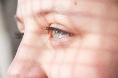 Медики рассказали, обладателям какого цвета глаз больше повезло в плане здоровья