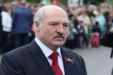 Лукашенко прибыл с визитом в Москву