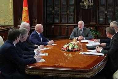Лукашенко держит на личном контроле ситуацию с водой в Минске