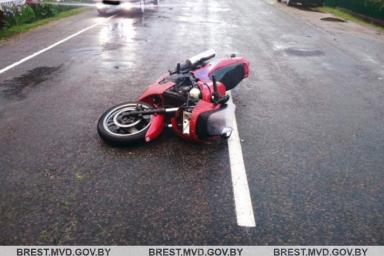 ДТП в Ивацевичском районе: мотоциклист  совершил наезд  на  велосипедистку