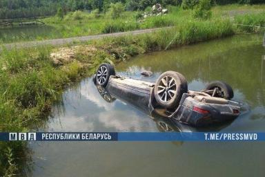 Под Бобруйском в водоеме нашли авто с четырьмя погибшими
