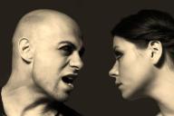 Ученые объяснили, почему во время спора люди не признают собственную неправоту