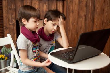 В ООН представили рекомендации по защите детей в интернете