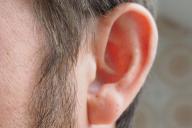 Ученые рассказали, можно ли заразиться COVID-19 через уши