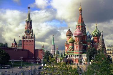 В Москве отменяют режим самоизоляции и график прогулок