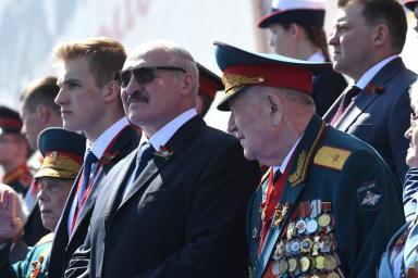 Песков прокомментировал отъезд Лукашенко