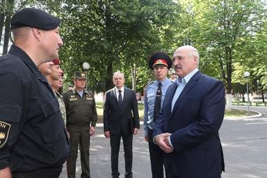 Лукашенко: Если экономика будет работать не хуже, значит жить тоже будем не хуже