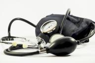 Эксперты назвали два редких симптома гипертонии