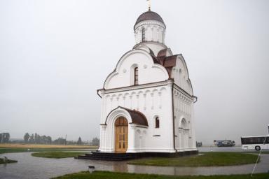 На территории БелАЭС освятили православную церковь