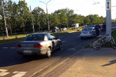 В Минске Opel задавил 14-летнюю велосипедистку
