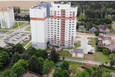 В Минске сегодня раздавали квартиры: вот кто их получил
