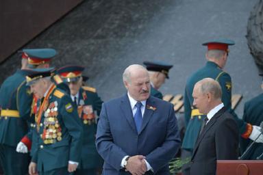 Песков раскрыл разговор Лукашенко и Путина во Ржеве