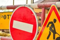 Вода бьет фонтаном – в Минске прорвало трубу