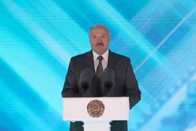 Лукашенко указал на основу всей промышленности Беларуси