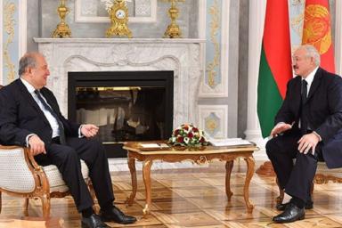 Стали известны подробности разговора Лукашенко с Президентом Армении