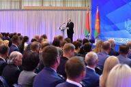 Лукашенко вспомнил, как на заре независимости детские сады уходили с молотка