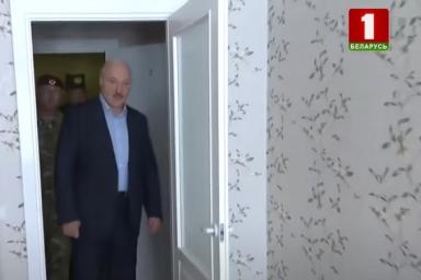 Лукашенко показал интерьер квартиры, который нравится белорусам