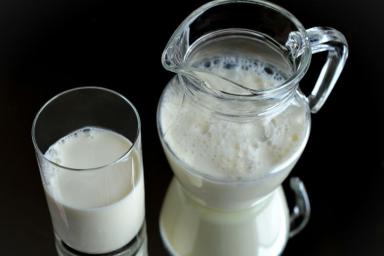 Как правильно пить молоко с пользой для здоровья