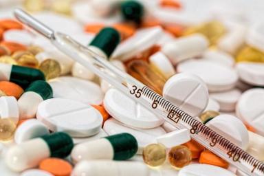 Медики составили список продуктов, которые категорически нельзя совмещать с лекарствами