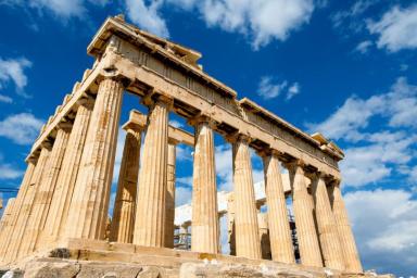 Импортный коронавирус: Греция оказалась на грани карантина из-за туристов